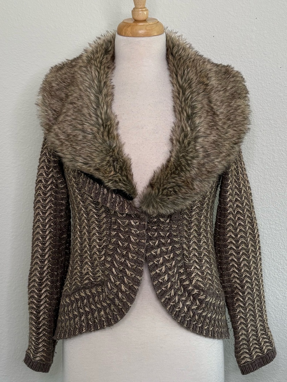 Anthro Charlie & Robin Y2K Wool Blend Knit Cardigan Sweater Faux Fur Collar Sz S